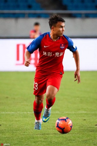 李放足球(李方青 足球)