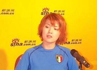 足球女记者(足球女记者李仪)