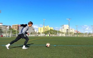 足球长传(足球长传球)