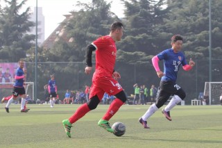 黄正国足球(黄正辉个人资料)