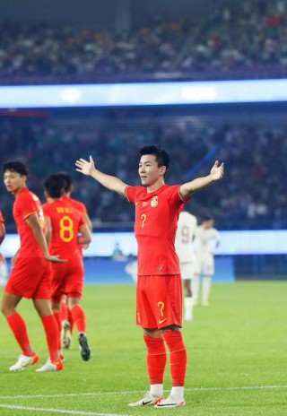 越南足球世界排名100(世界足球排名2023最新排名完整)