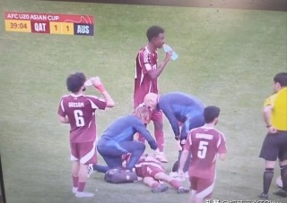 足球2v2进攻(足球2v1进攻训练)