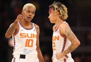 狂热vs王牌(wnba王牌对狂热)