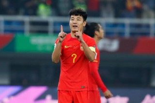 中国足球20号(中国足球20号球衣和13号球衣是谁)