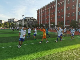 四川足球小学(四川青少年足球)