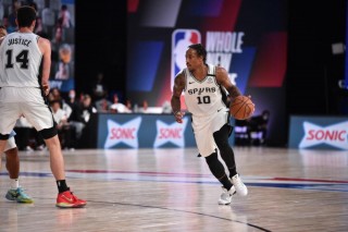 马刺vs太阳尾巴直播(nba直播免费观看直播软件)