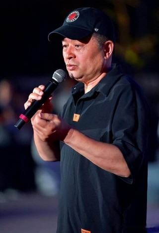 毕福剑足球(毕福剑获奖视频)