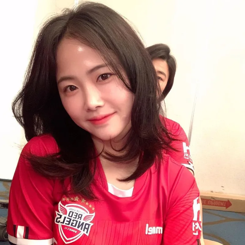 李纹娥足球(李玟娥进球集锦)  第1张