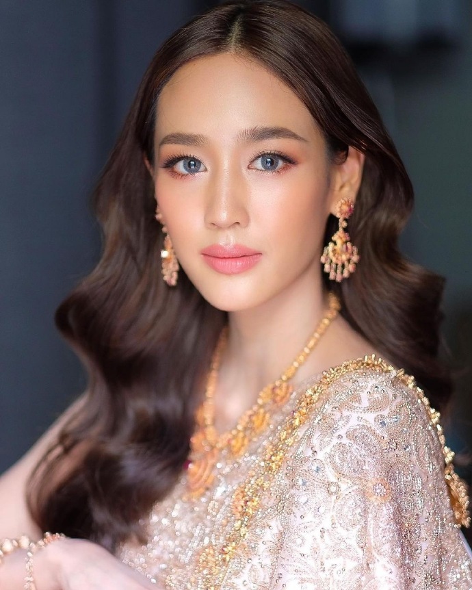 泰国女足球星(泰国足球节目女嘉宾)  第1张