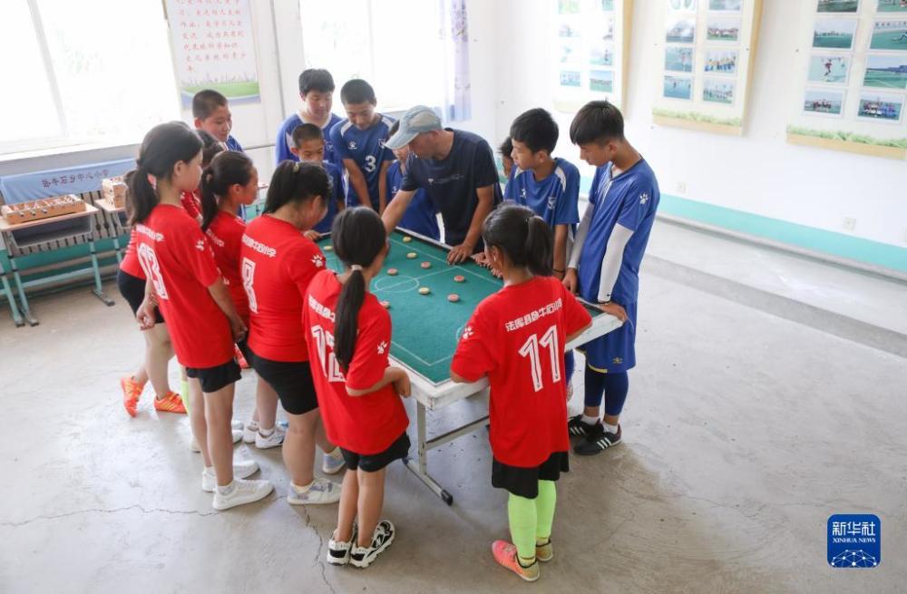 卧牛石足球(卧牛石小学足球队)  第2张