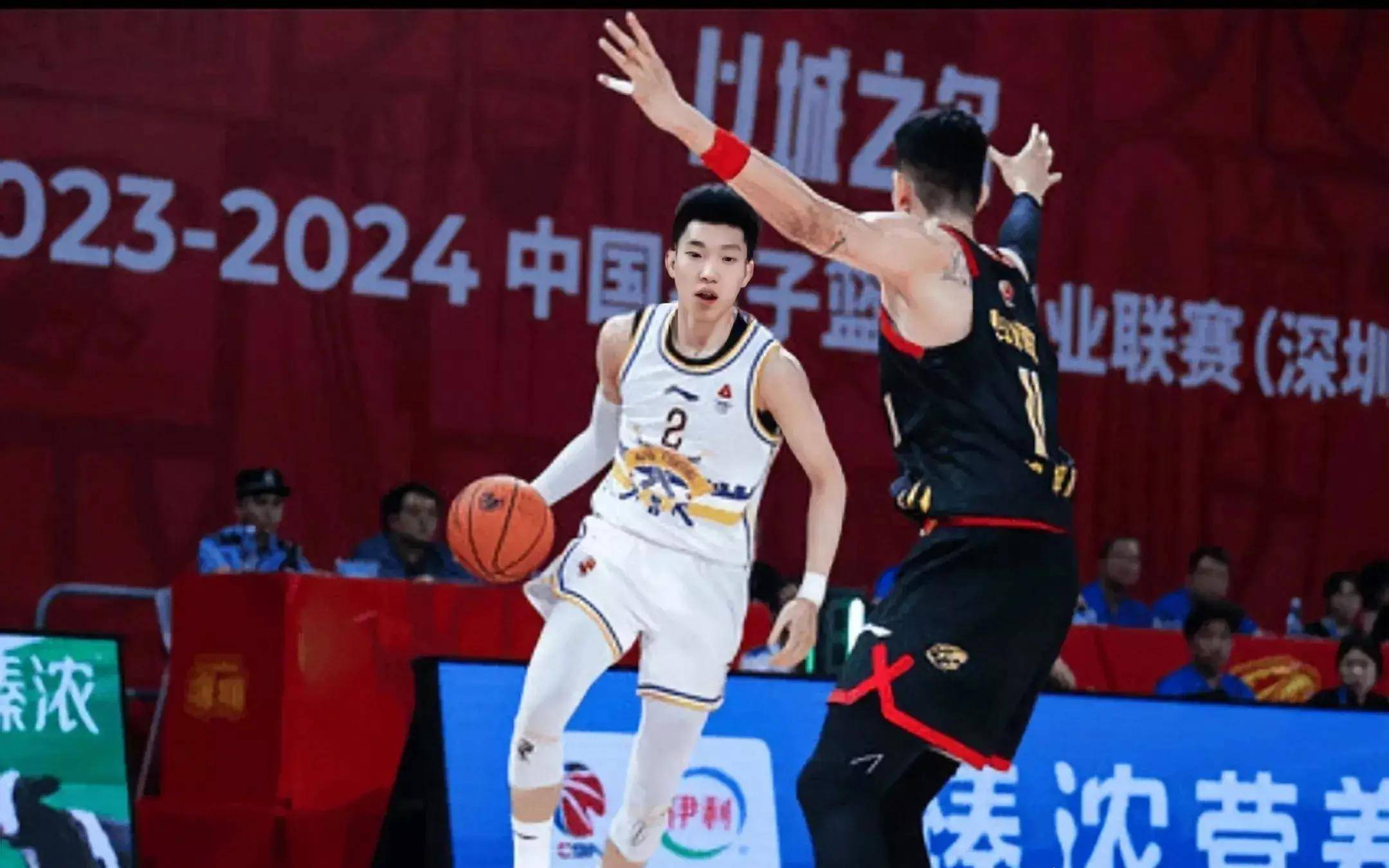 北控vs亚泰(北控昨天比赛视频)  第1张